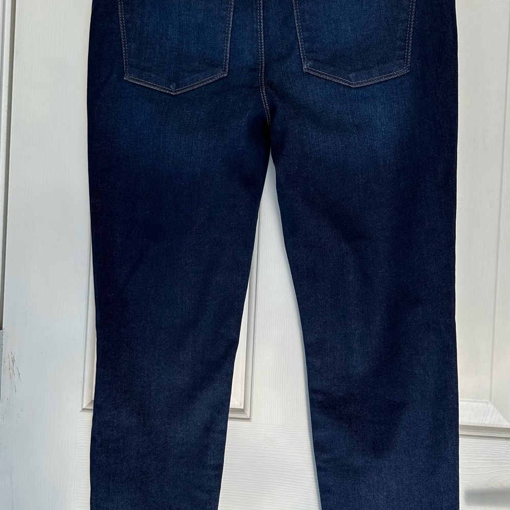 White House Black Market Mid-Rise Skinny Ankle Jean